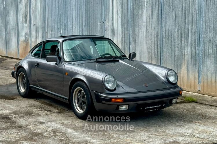 Porsche 911 Carrera 3.2 Gris méteor - <small></small> 71.900 € <small>TTC</small> - #1