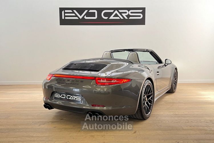 Porsche 911 Carrera 4 GTS Cabriolet 430 ch 3.8 PDK PDLS+/ Chrono Sport / Bose / Caméra / Siège 18 - <small></small> 126.990 € <small>TTC</small> - #2