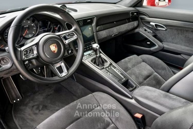 Porsche 911 CARRERA COUPE 4 Coupe 3.0i 450 GTS BOITE MECANIQUE - <small></small> 128.900 € <small>TTC</small> - #12