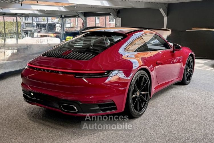 Porsche 911 CARRERA COUPE 992 3.0i 385 PDK 1ER MAIN - <small></small> 121.900 € <small>TTC</small> - #3