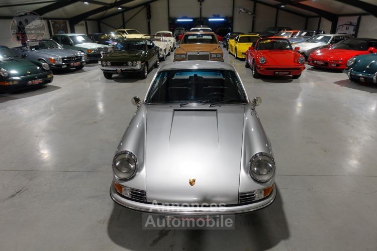 Porsche 911 E - <small></small> 117.000 € <small>TTC</small> - #13