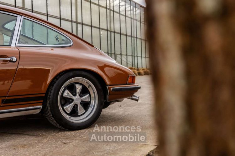 Porsche 911 E MANUAL MATCHING NUMBERS COLLECTORS ITEM - <small></small> 109.950 € <small>TTC</small> - #7