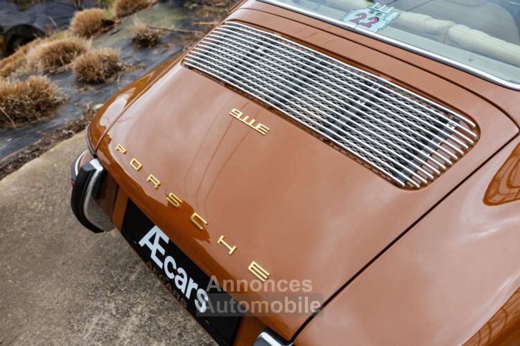 Porsche 911 E MANUAL MATCHING NUMBERS COLLECTORS ITEM - <small></small> 109.950 € <small>TTC</small> - #11