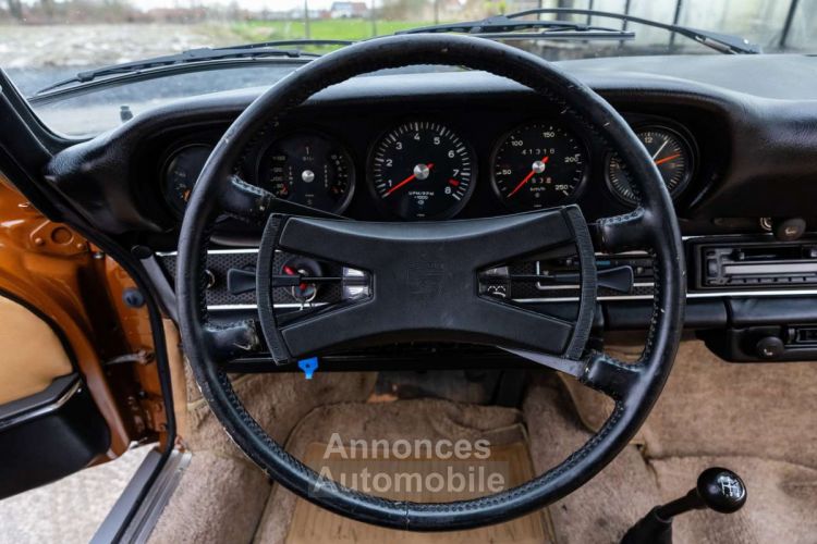 Porsche 911 E MANUAL MATCHING NUMBERS COLLECTORS ITEM - <small></small> 109.950 € <small>TTC</small> - #27