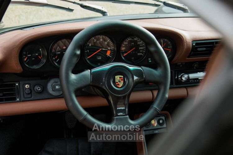 Porsche 911 G MODEL CARRERA RS LOOK MANUAL SLIDING ROOF - <small></small> 79.950 € <small>TTC</small> - #19