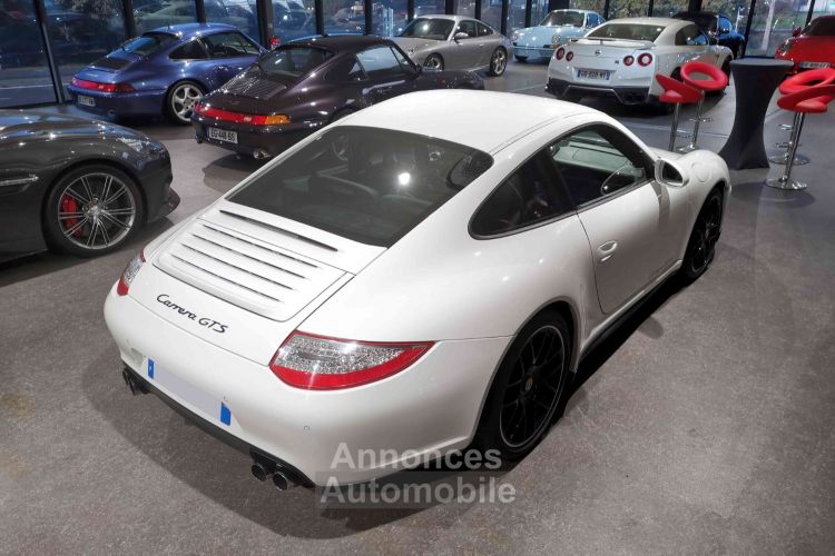 Porsche 911 GTS - <small></small> 94.900 € <small>TTC</small> - #17