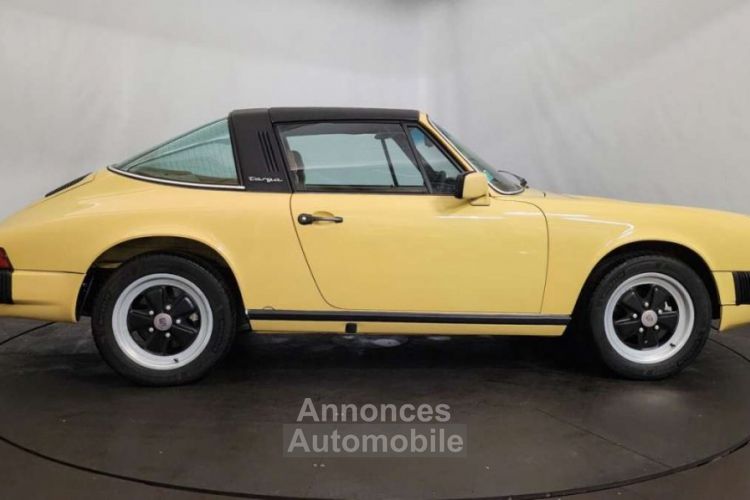 Porsche 911 S 2.7 Targa - <small></small> 59.900 € <small>TTC</small> - #18