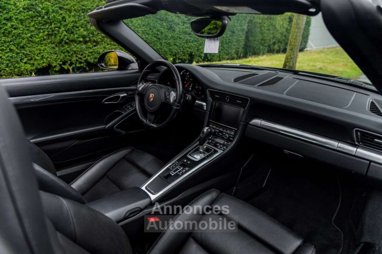 Porsche 911 Targa Carrera 4 PDK - <small></small> 92.991 € <small>TTC</small> - #12