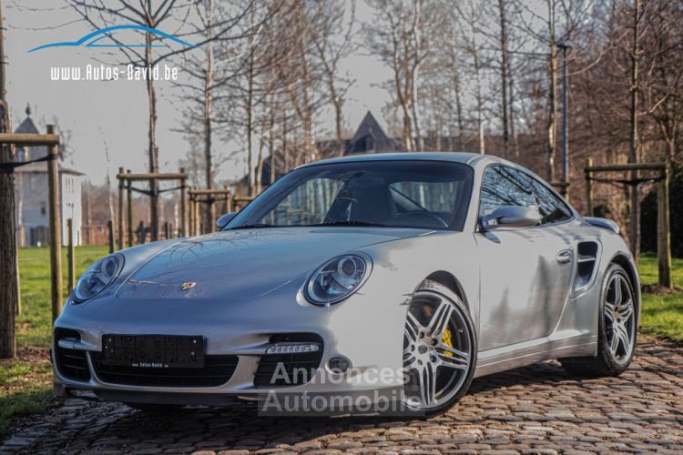 Porsche 911 Turbo 997 Coupé 3.6 Turbo Tiptronic S 4X4 - KERAMISCHE SCHIJVEN - AIRCO - CRUISECONTROL - <small></small> 89.999 € <small>TTC</small> - #1