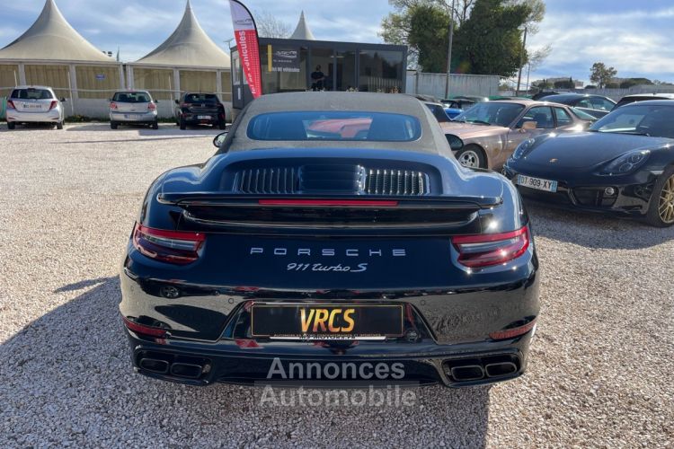 Porsche 911 TURBO CABRIOLET S PDK A - <small></small> 169.000 € <small>TTC</small> - #33