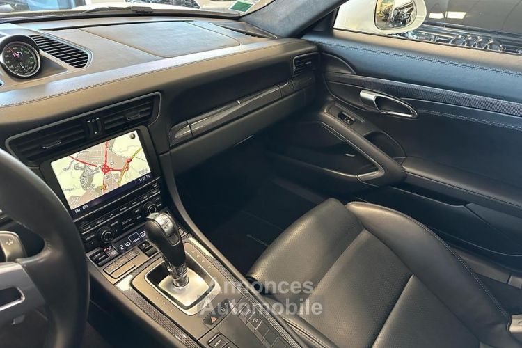 Porsche 911 TURBO S 560 CV Origine France Carnet a jour 1594,89 euros par mois - <small></small> 131.900 € <small>TTC</small> - #22