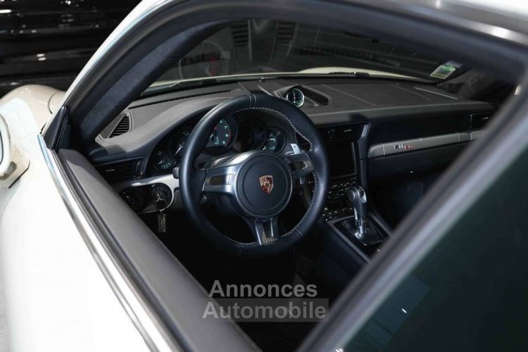 Porsche 911 Type 991.1 Carrera S 50ème Anniversaire - <small></small> 157.900 € <small>TTC</small> - #32