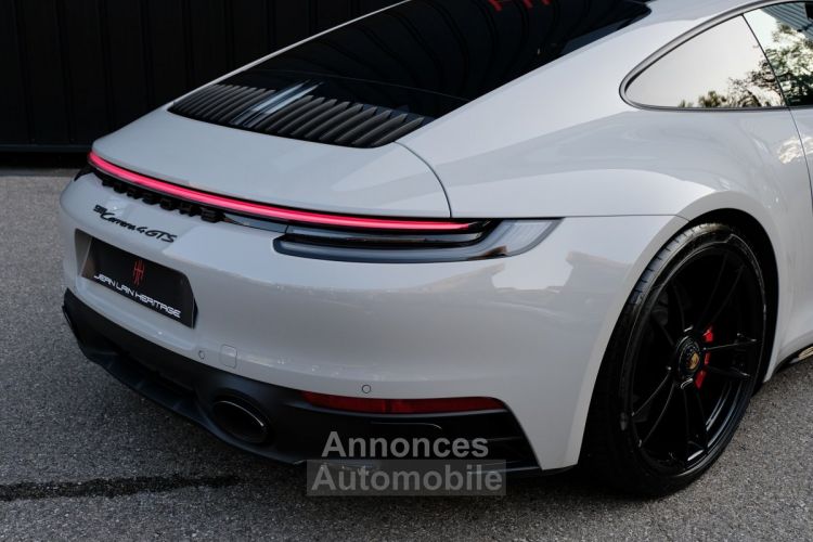 Porsche 911 TYPE 992 CARRERA 4 GTS PDK8 - <small></small> 209.900 € <small>TTC</small> - #10