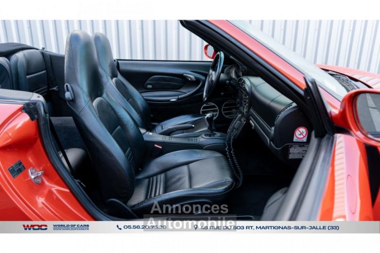 Porsche 911 TYPE 996 CABRIOLET Carrera - <small></small> 29.990 € <small>TTC</small> - #49