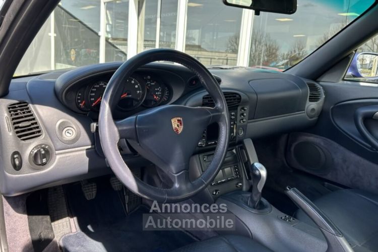 Porsche 911 Type 996 Carrera Cabriolet 3.4L 300Ch À partir de 470€/Mois - <small></small> 33.900 € <small>TTC</small> - #4