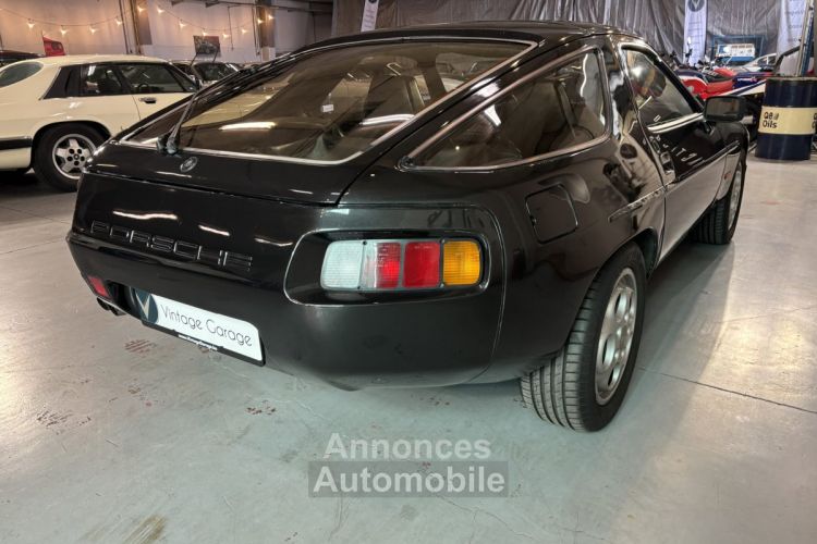 Porsche 928  - <small></small> 19.750 € <small>TTC</small> - #18