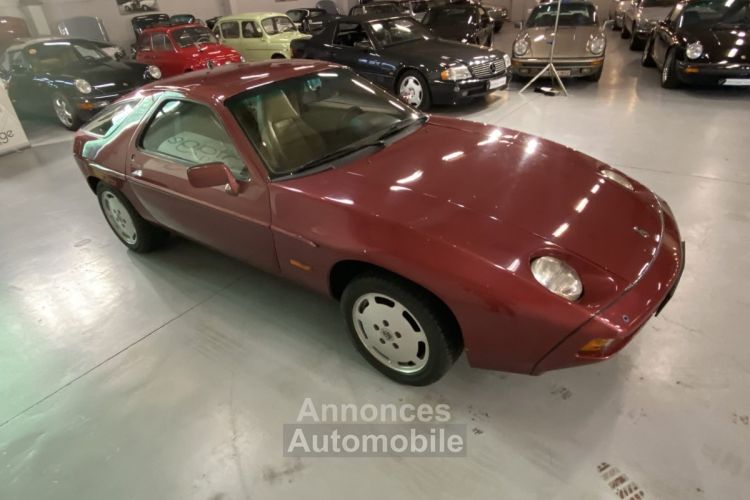 Porsche 928  - <small></small> 14.750 € <small>TTC</small> - #8