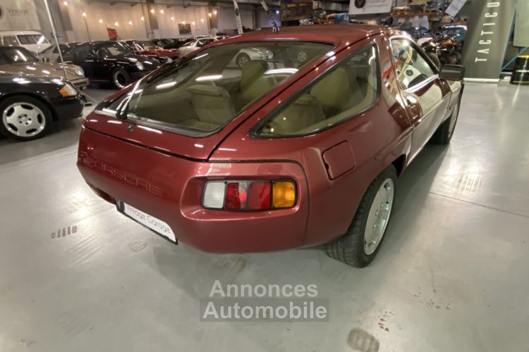 Porsche 928  - <small></small> 14.750 € <small>TTC</small> - #15