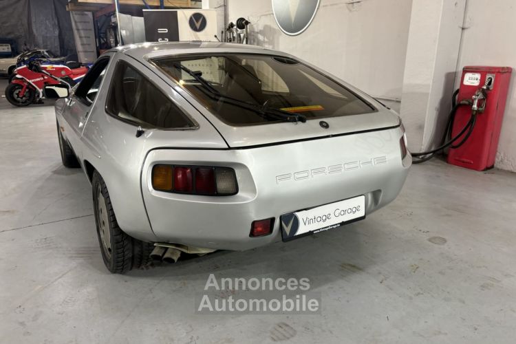 Porsche 928  - <small></small> 22.750 € <small>TTC</small> - #17