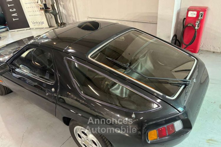 Porsche 928 4.5 L Manueel - <small></small> 19.750 € <small>TTC</small> - #24