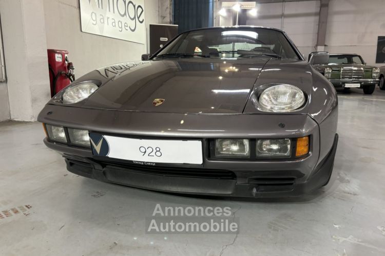 Porsche 928  - <small></small> 27.750 € <small>TTC</small> - #4