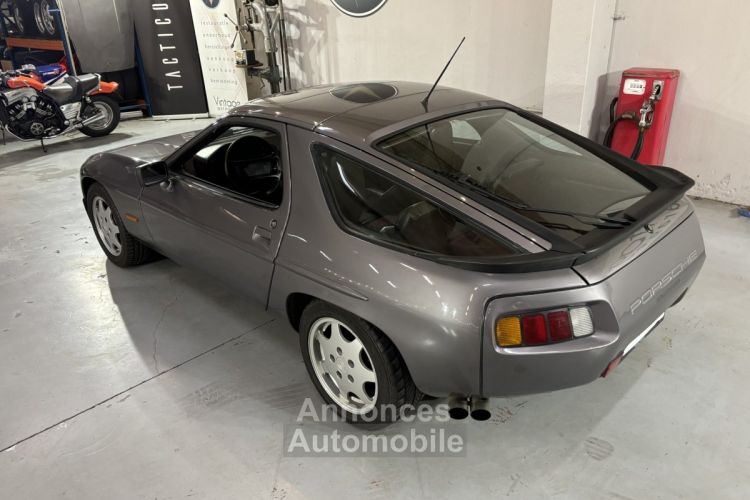 Porsche 928  - <small></small> 27.750 € <small>TTC</small> - #16