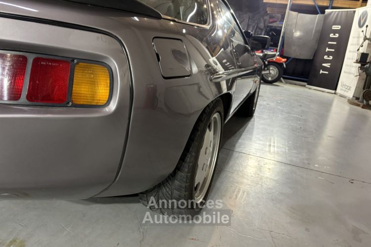 Porsche 928  - <small></small> 27.750 € <small>TTC</small> - #22