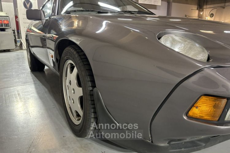 Porsche 928  - <small></small> 27.750 € <small>TTC</small> - #25