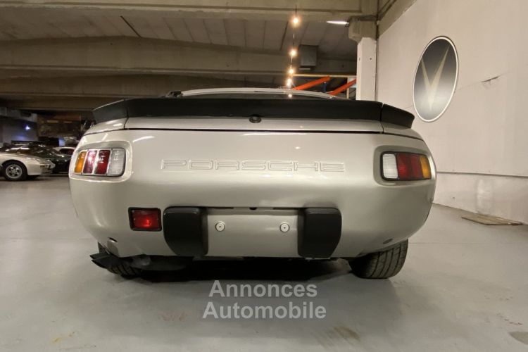 Porsche 928  - <small></small> 19.750 € <small>TTC</small> - #18