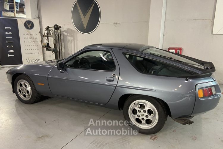 Porsche 928  - <small></small> 34.750 € <small>TTC</small> - #13