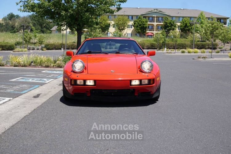 Porsche 928 s  - <small></small> 24.900 € <small>TTC</small> - #17