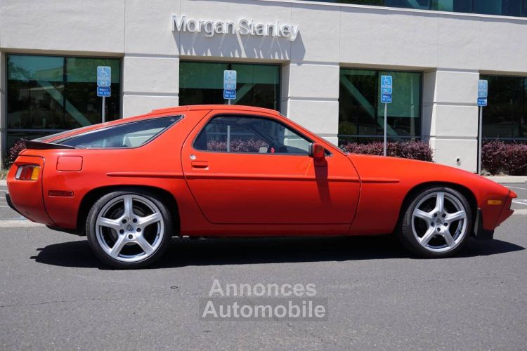 Porsche 928 s  - <small></small> 24.900 € <small>TTC</small> - #20