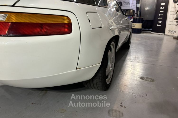 Porsche 928 S4 - <small></small> 22.750 € <small>TTC</small> - #22