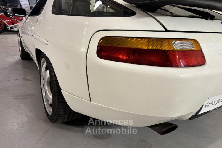 Porsche 928 S4 - <small></small> 22.750 € <small>TTC</small> - #23