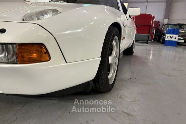 Porsche 928 S4 - <small></small> 22.750 € <small>TTC</small> - #24