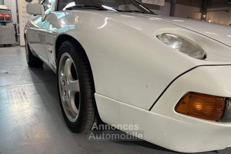 Porsche 928 S4 - <small></small> 22.750 € <small>TTC</small> - #25