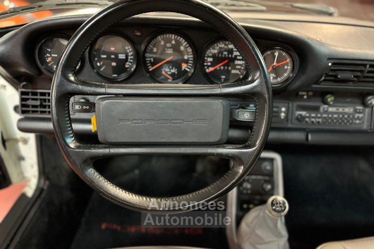 Porsche 930 930 TURBO 3.3 CABRIOLET - <small></small> 125.000 € <small>TTC</small> - #39