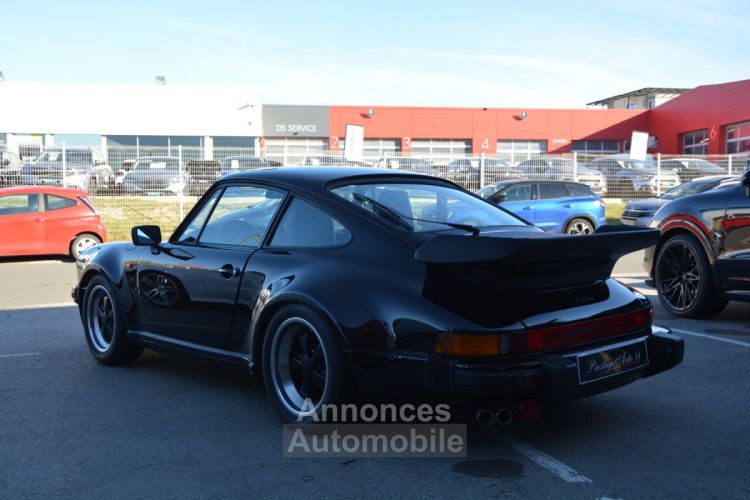 Porsche 930 Turbo 3.3 Coupe Origine France Toit Ouvrant 51000 km Certifié Expertise Parfait état - <small></small> 144.900 € <small>TTC</small> - #11