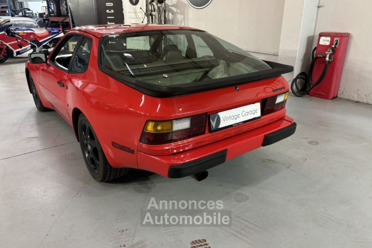 Porsche 944  - <small></small> 15.750 € <small>TTC</small> - #15