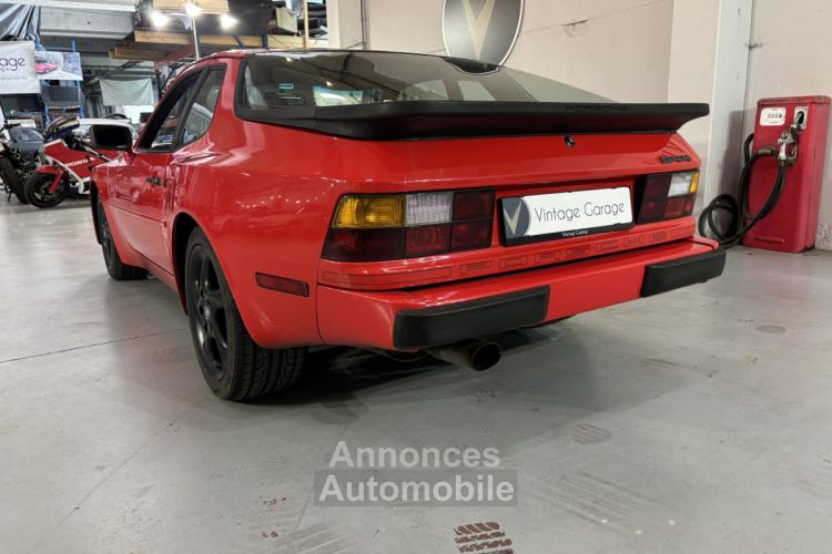 Porsche 944  - <small></small> 15.750 € <small>TTC</small> - #16