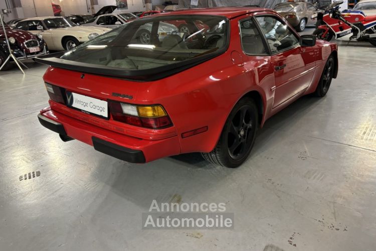 Porsche 944  - <small></small> 15.750 € <small>TTC</small> - #18