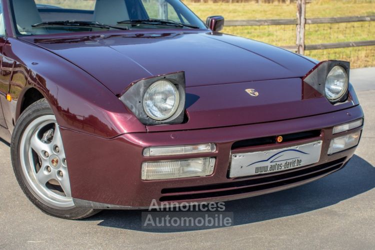 Porsche 944 S2 Cabrio 3.0 16V - HISTORIEK - OLDTIMER - LEDER - AIRCO - <small></small> 24.999 € <small>TTC</small> - #12