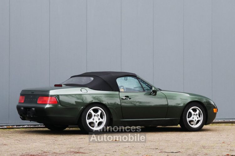 Porsche 968 convertible with manual transmission 3.0L 16-valve inline-four engine 239 HP - <small></small> 38.500 € <small>TTC</small> - #3