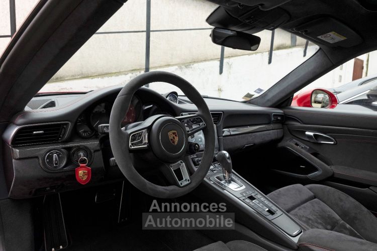 Porsche 991 (2) Carrera 4 GTS PDK - Orig. France - PDCC, Pack Carbone, Pack Intérieur GTS, Roues AR Directrices, LED PDLS+ - Révisée 2024 - Garantie - <small></small> 139.850 € <small>TTC</small> - #22