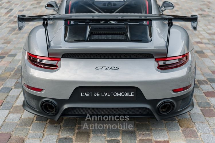 Porsche 991 GT2 RS *Weissach Package* - <small></small> 359.000 € <small>TTC</small> - #55