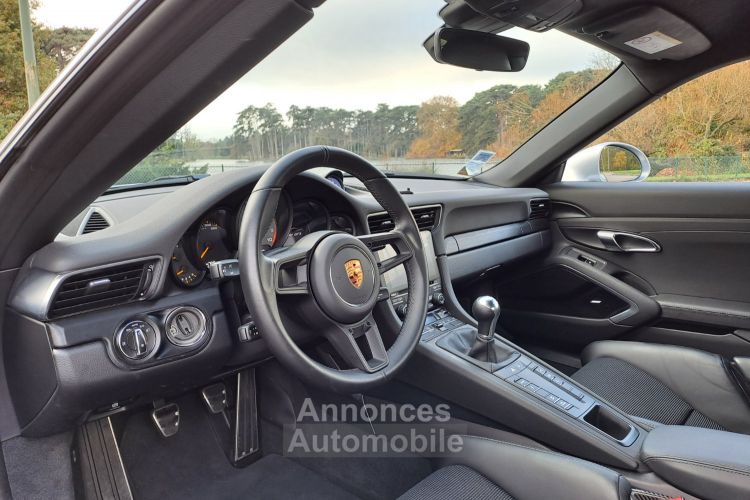 Porsche 991 GT3 Touring 4.0 Flat 6 500 CH BVM - <small></small> 199.900 € <small>TTC</small> - #17