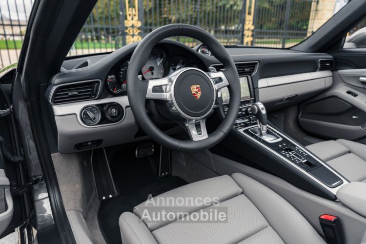 Porsche 991 Targa 4S *Only 1 350 kms* - <small></small> 179.900 € <small>TTC</small> - #10