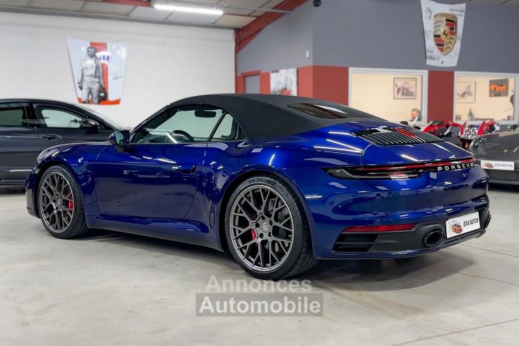 Porsche 992 911 CARRERA 4S CABRIOLET PDK 1° MAIN FR - <small></small> 225.000 € <small>TTC</small> - #36