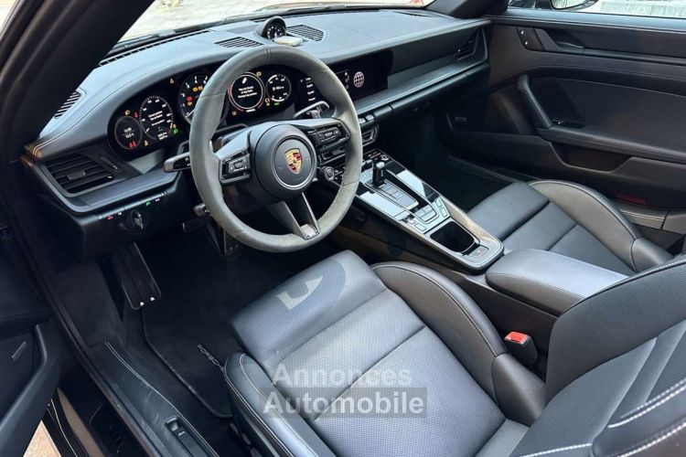 Porsche 992 911 Carrera GTS Cabriolet 3.0i 480 PDK - <small></small> 182.900 € <small>TTC</small> - #12