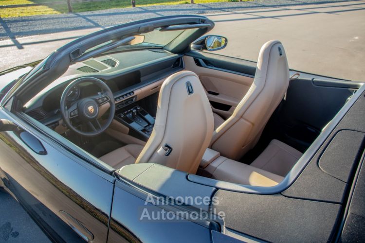 Porsche 992 911 Carrera S Cabrio 3.0 PDK 450PK - HISTORIEK - APPLE CARPLAY - 360° - SPORTUITLAAT - BOSE - ACTIVE SAFE - <small></small> 129.999 € <small>TTC</small> - #65